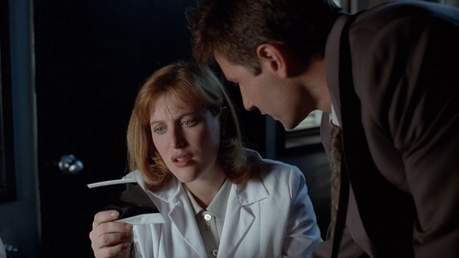 A still from The X-Files (Image via Amazon Prime Video)