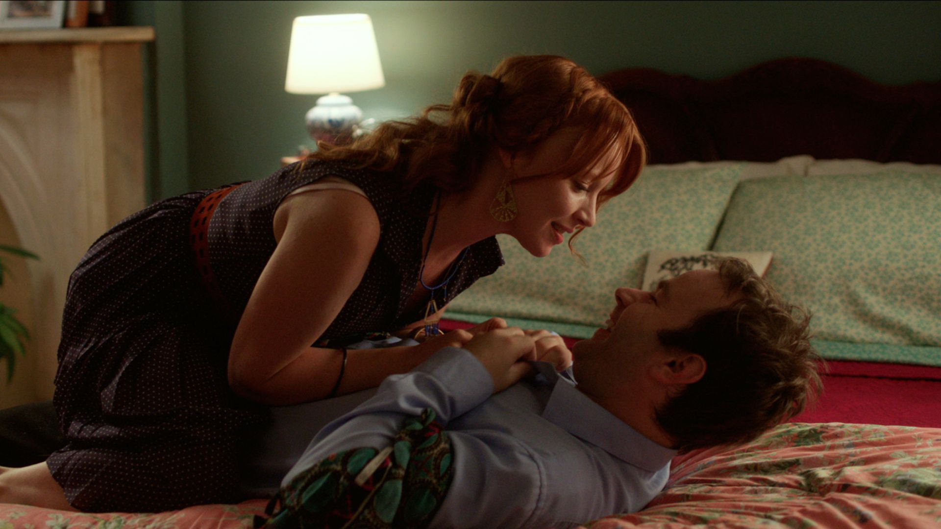 Cristin Milioti as Janet Pandamiglio in Sleepwalk with Me | Image via Apple TV