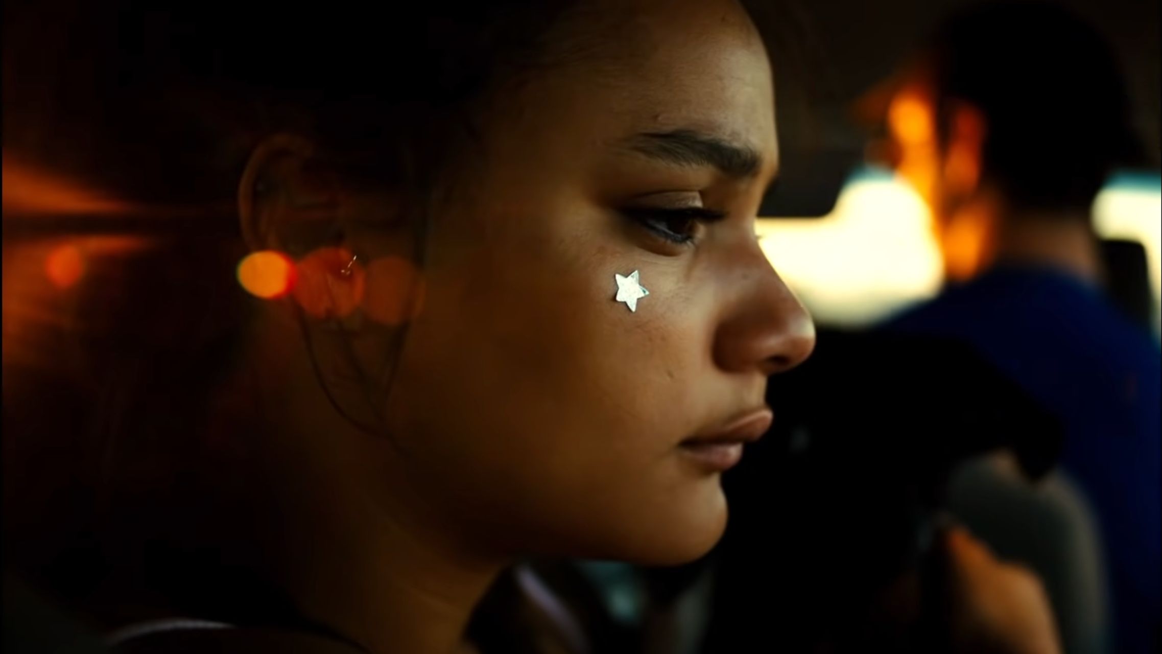 A still from American Honey (Image via YouTube/A24)