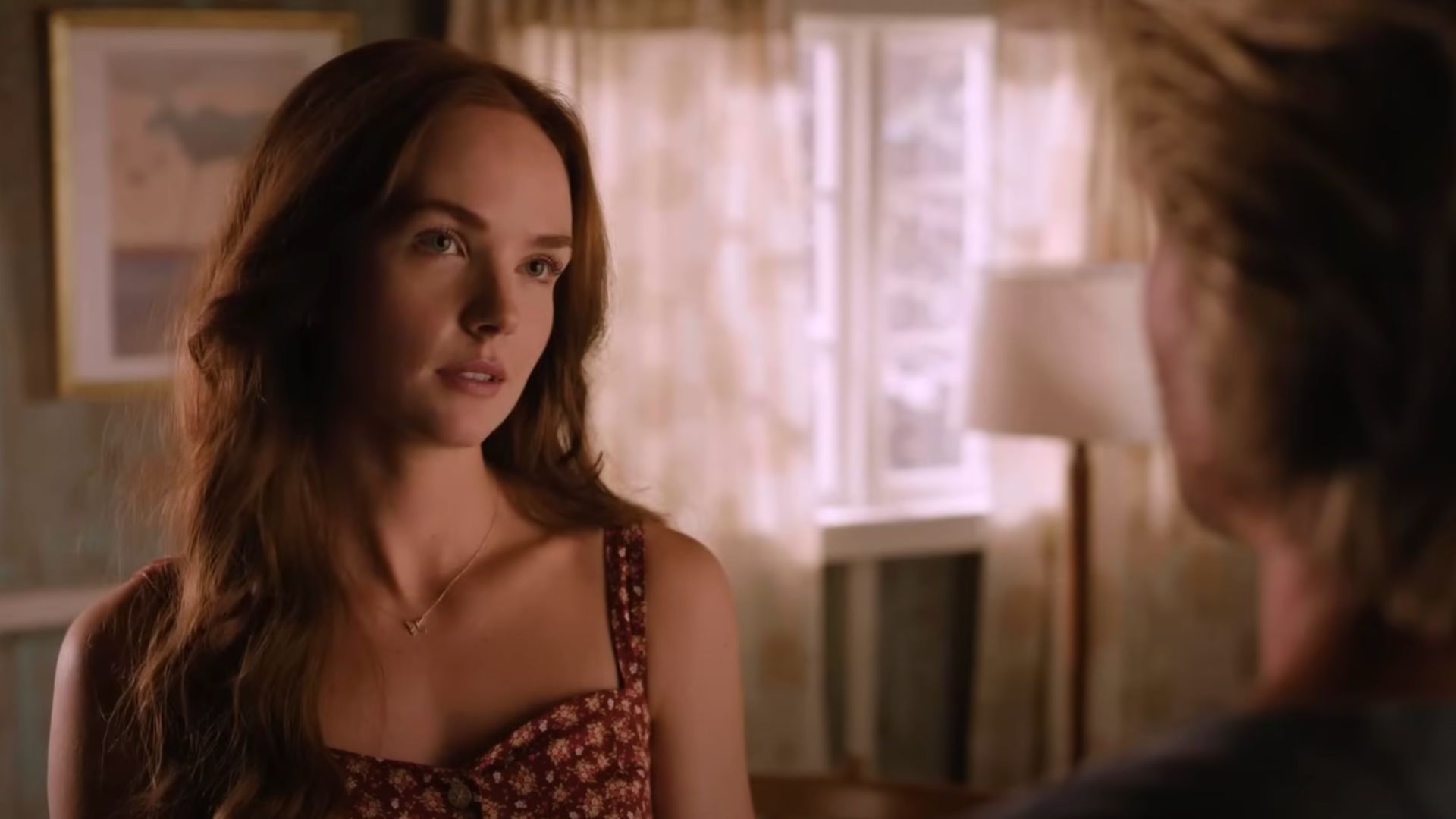 Still from the show (Image via The CW Network)