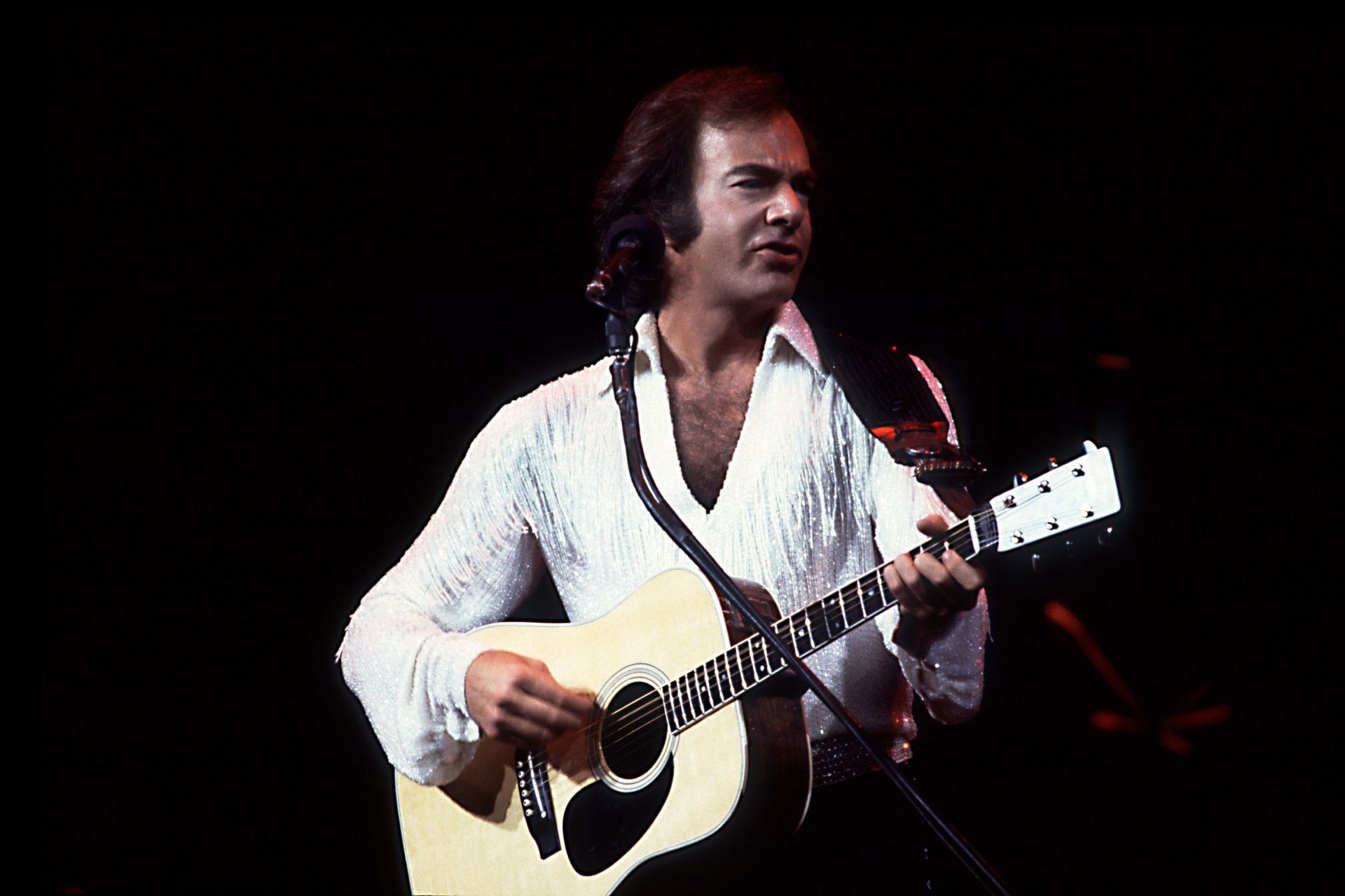 Neil Diamond On Stage - Source: Getty
