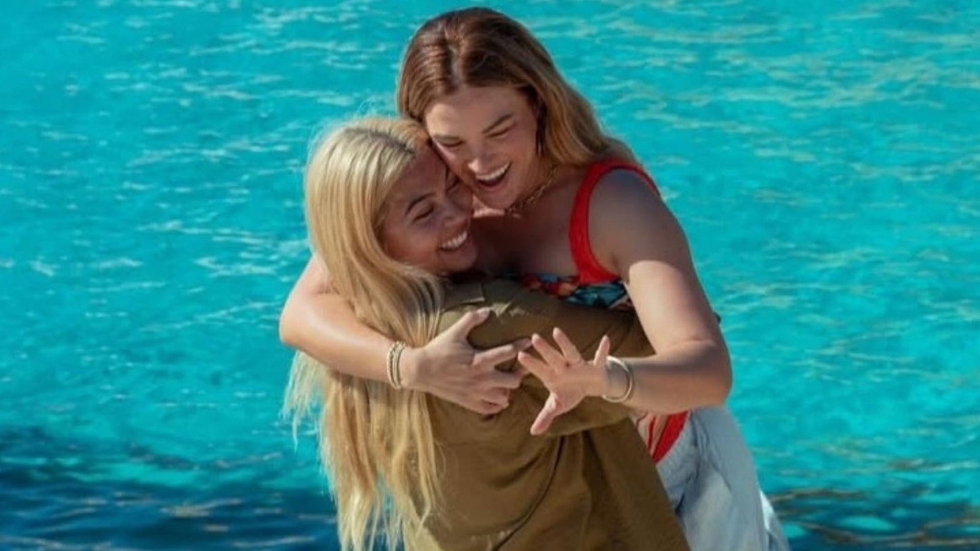Hayley Kiyoko and &quot;Bachelorette&quot; star, Becca Tilley are engaged. (via/Instagram/haleykiyoko))