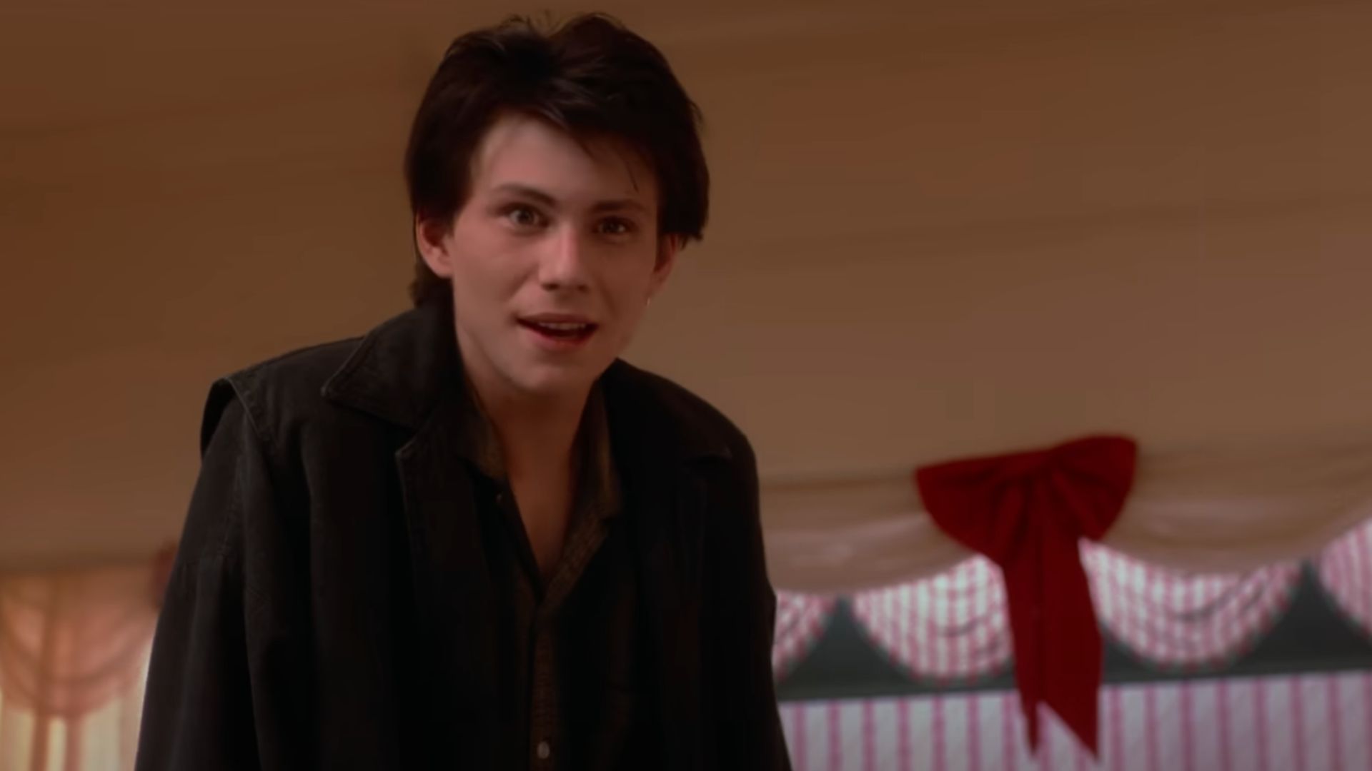 Still from Heathers (Image via Amazon Prime Video)