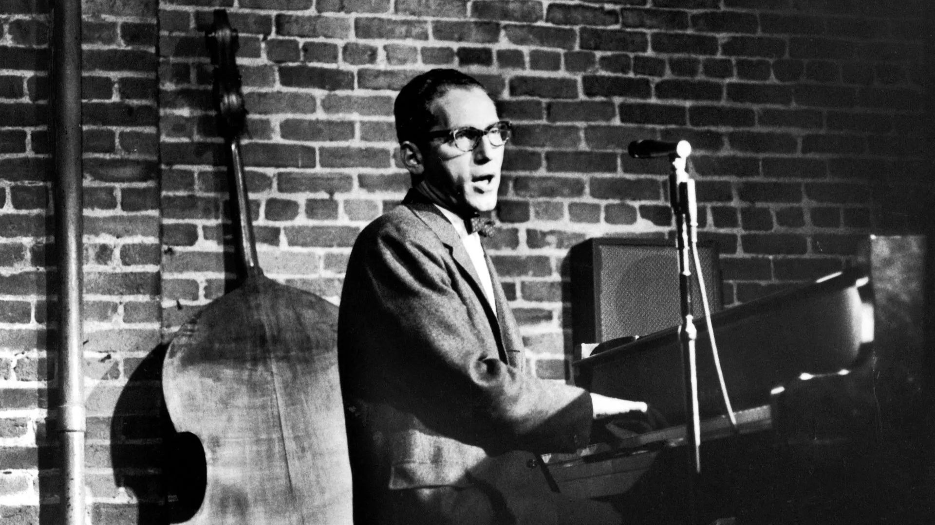 Political satirist and musician Tom Lehrer passes away at age 97 - Source: Getty