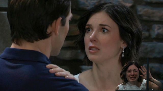 Willow falls to pieces as she begs Michael too see her kids at Carly's house on General Hospital | Image: ABC