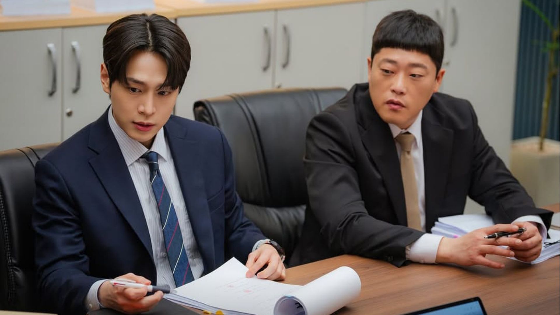The associates working on a case (Image via Instagram @tvn_drama)