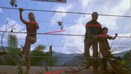 Alan Grant with Lex and Tim in front of an electric fence in Jurassic Park | Image via Prime Video