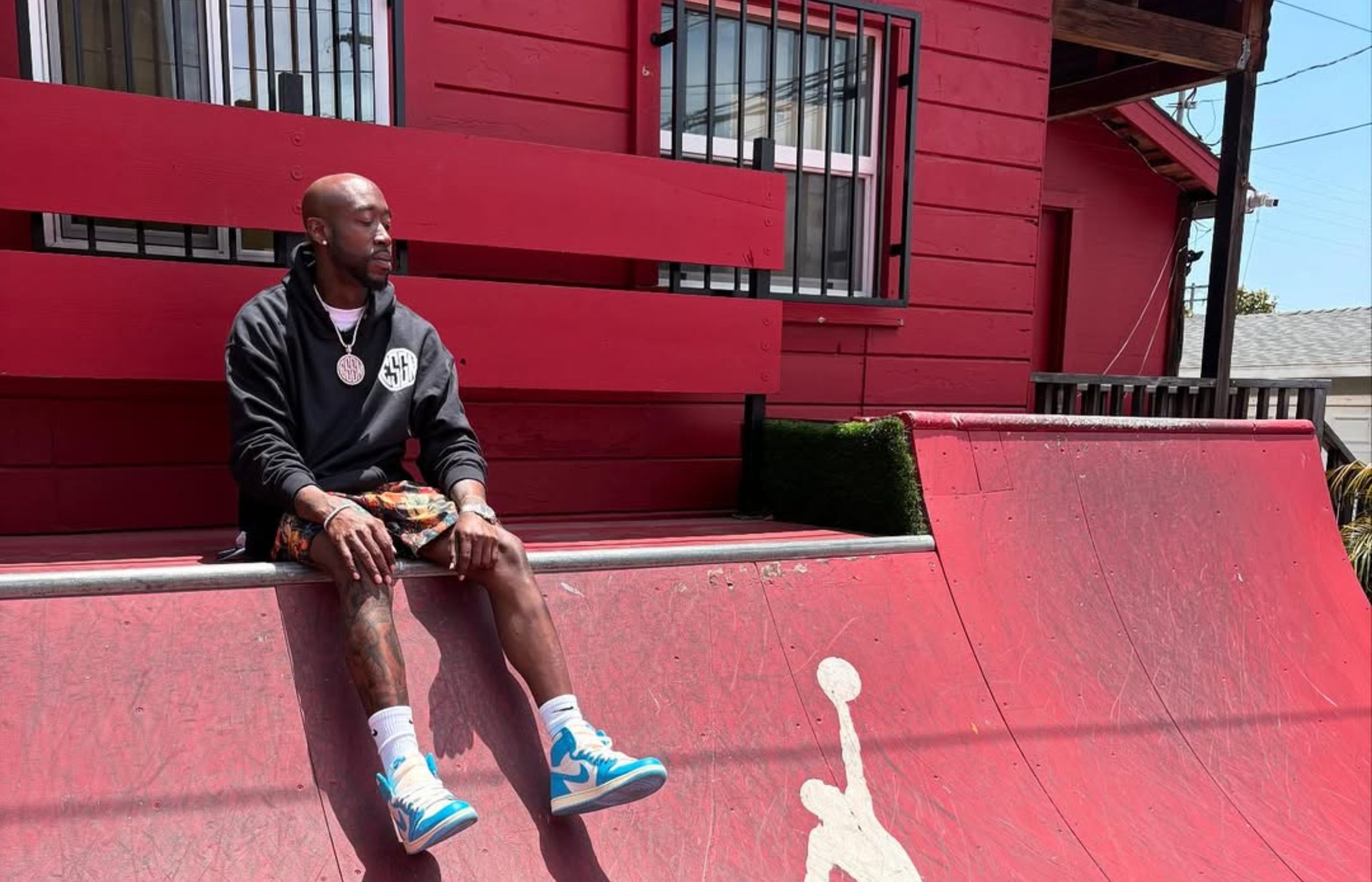 Internet reacts as Freddie Gibbs disses Gunna and Akademiks on Alfredo 2