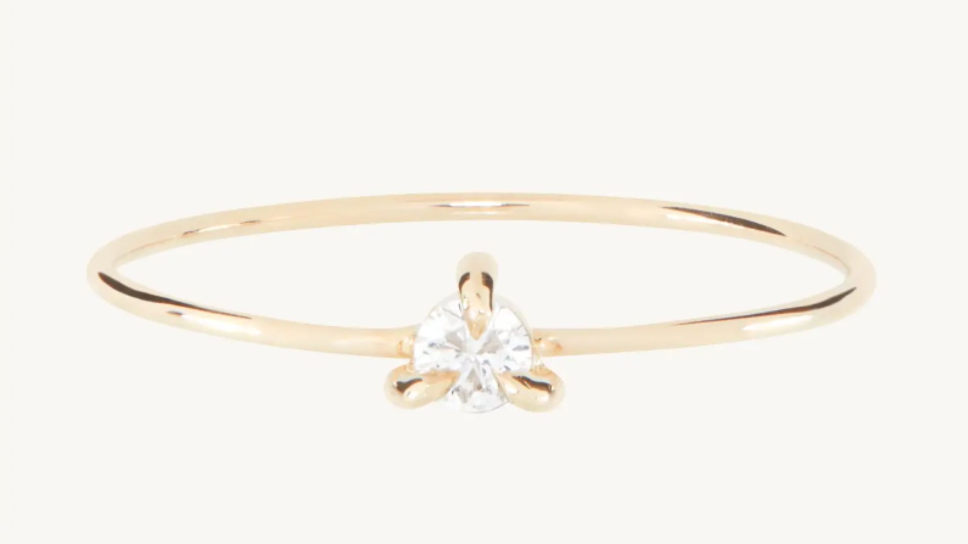Belly&#039;s engagement ring in The Summer I Turned Pretty (Image via Catbird)