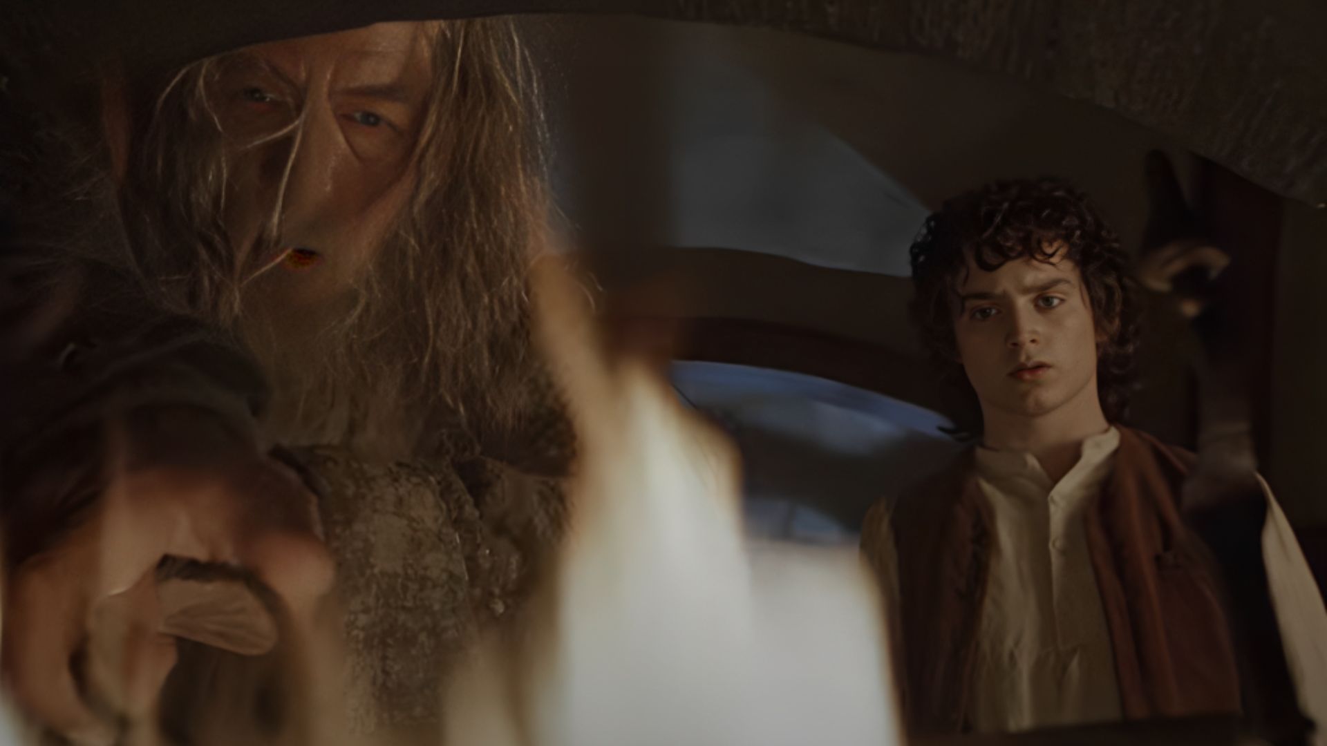 A still from Lord of the Rings | Image via Warner Bros. YouTube