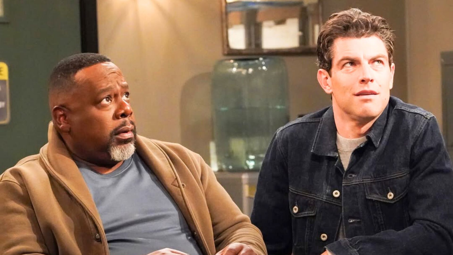 Cedric the Entertainer and Max Greenfield in The Neighborhood | Image via Instagram: theneighborhood
