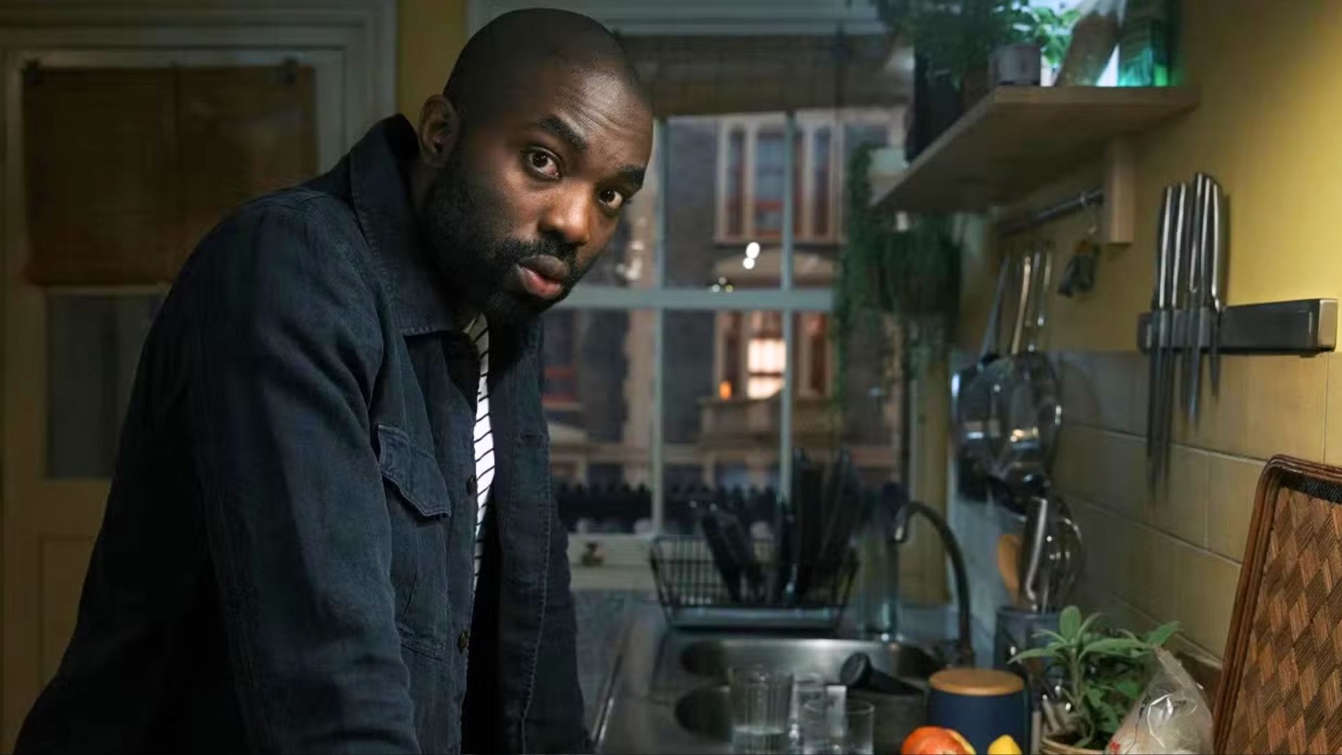 Paapa Essiedu as George in The Lazarus Project | Image via Apple TV+
