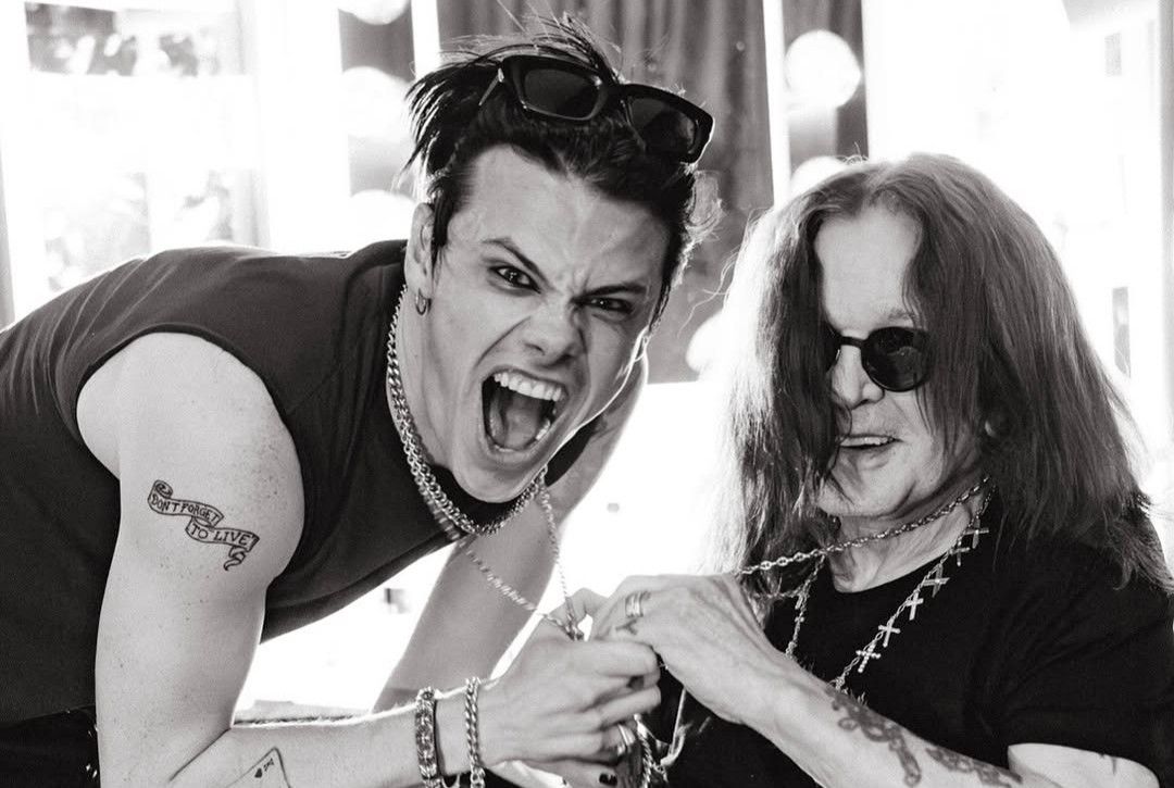 Image via Instagram: @yungblud