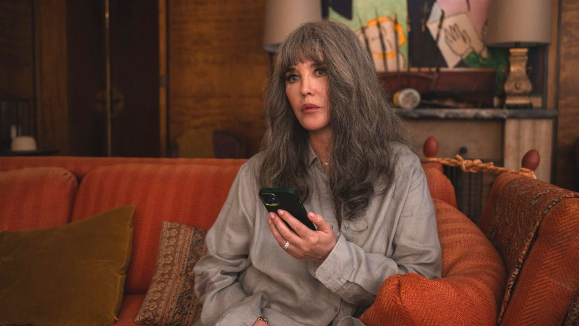 Isabella Adjani as Beatrice in Under A Dark Sun | Image via Netflix