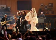 Kelly Clarkson Kicks Off New Las Vegas Residency At The Colosseum At Caesars Palace - Source: Getty