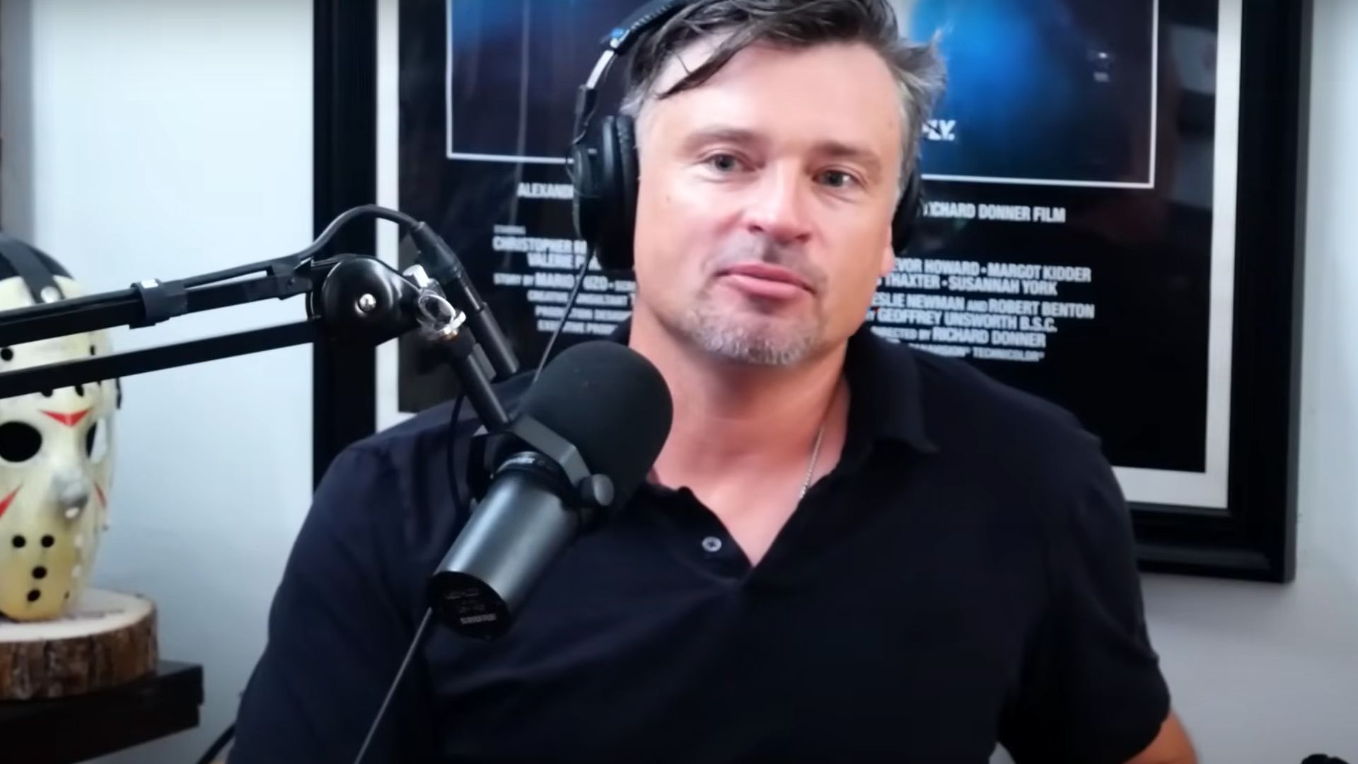 Smallville&rsquo;s reboot gets an update from actor Tom Welling (Image via YouTube/ Inside of You with Michael Rosenbaum)