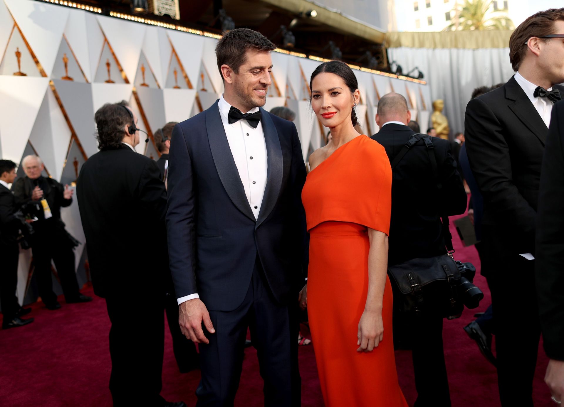 Aaron Rodgers &amp; Olivia Munn (Image via Getty)