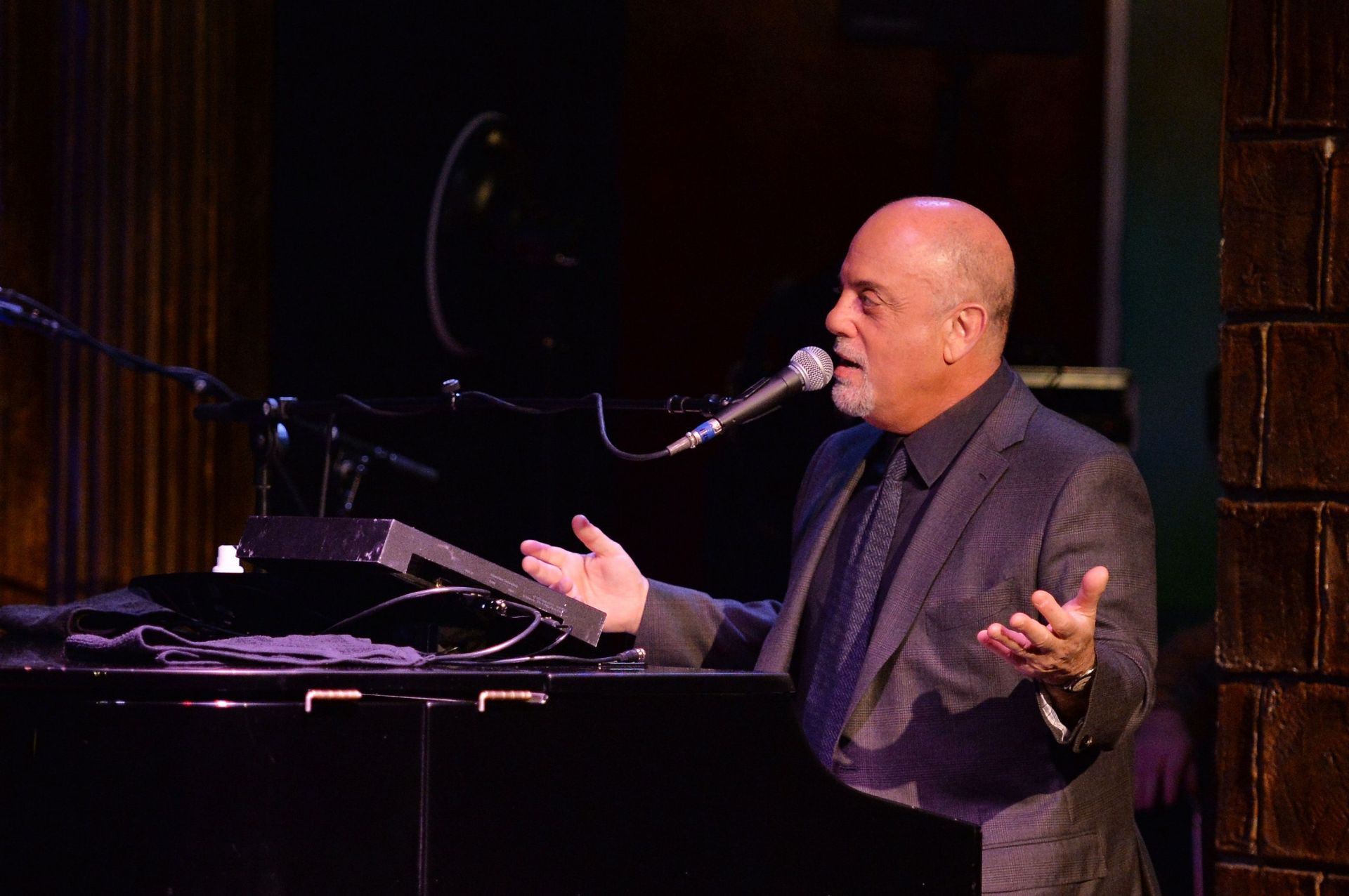 Howard Stern And SiriusXM Present Exclusive &quot;Town Hall&quot; With Billy Joel - Source: Getty