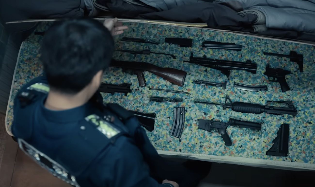 Moon Baek&#039;s appearance in Trigger Episode 2 was the most iconic way of introducing the mastermind (Image Via Netflix)