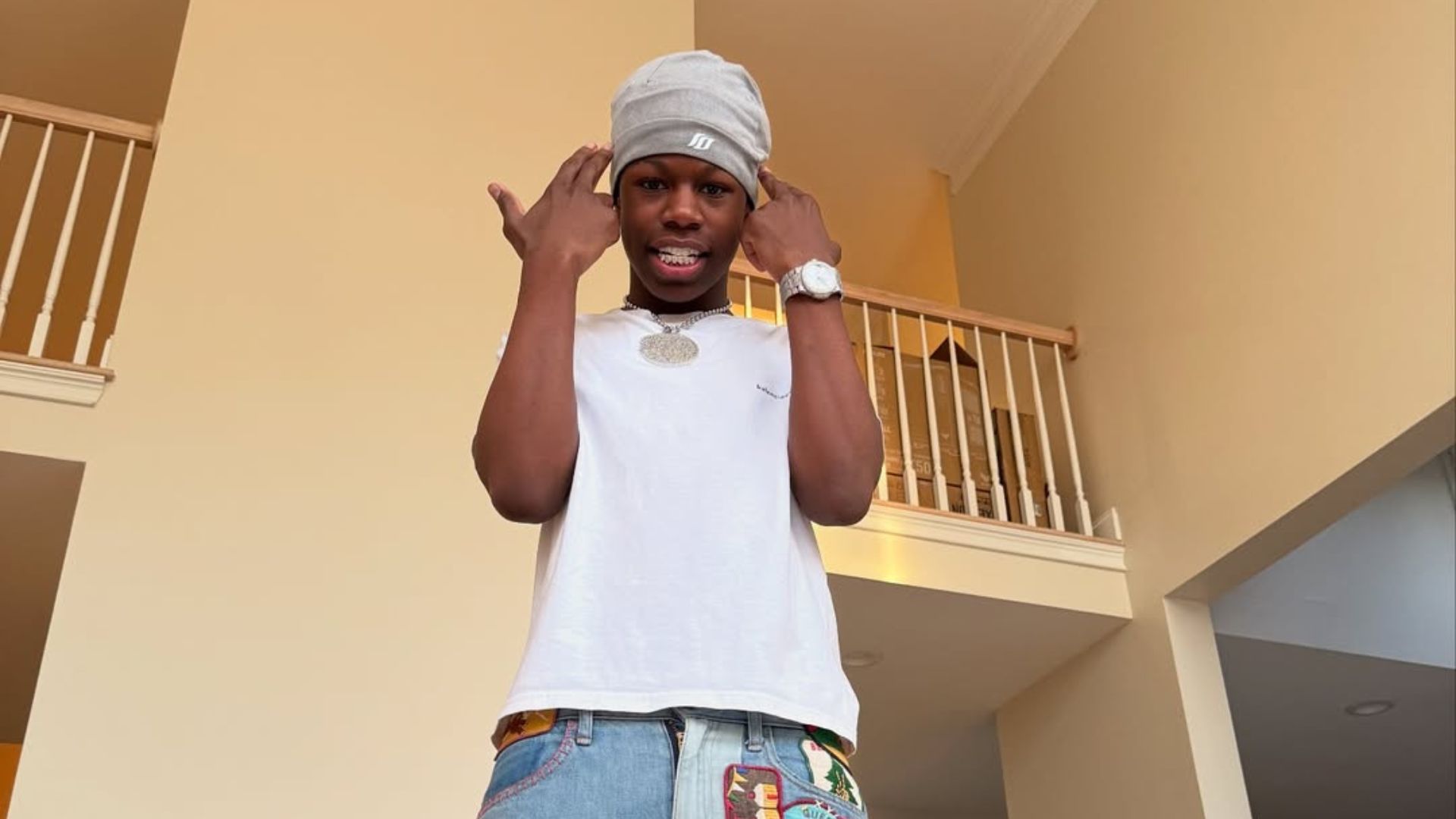 Twitch Streamer RaKai (Image via Instagram/@2xrakai)