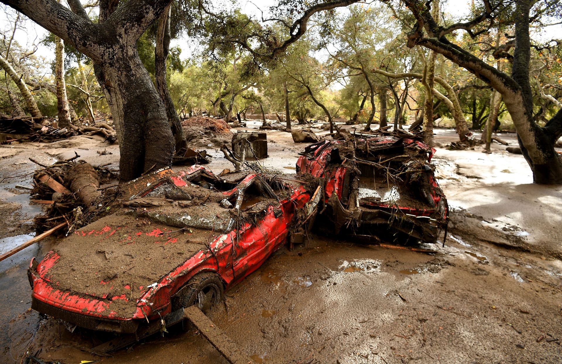Heavy Rains Trigger Deadly Mudslides in Southern California - Source: Getty