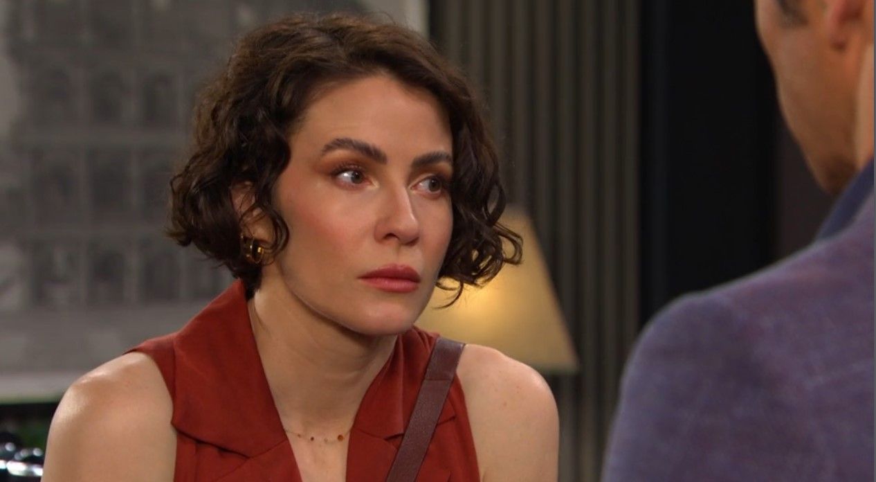 Sarah (Linsey Godfrey) extended an olive branch to Xander (Paul Telfer) | Image: Peacock