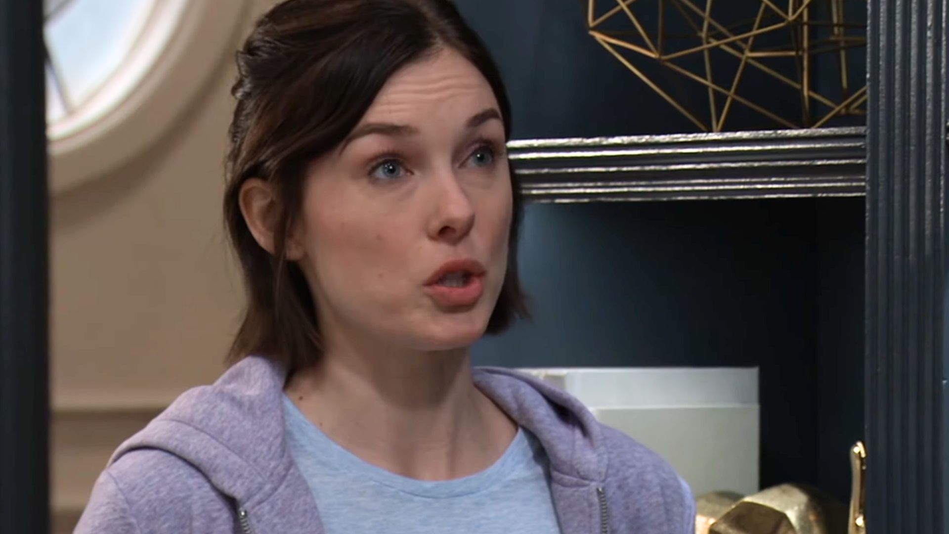 Willow starts a fresh day at Liz&#039;s house | Image: ABC