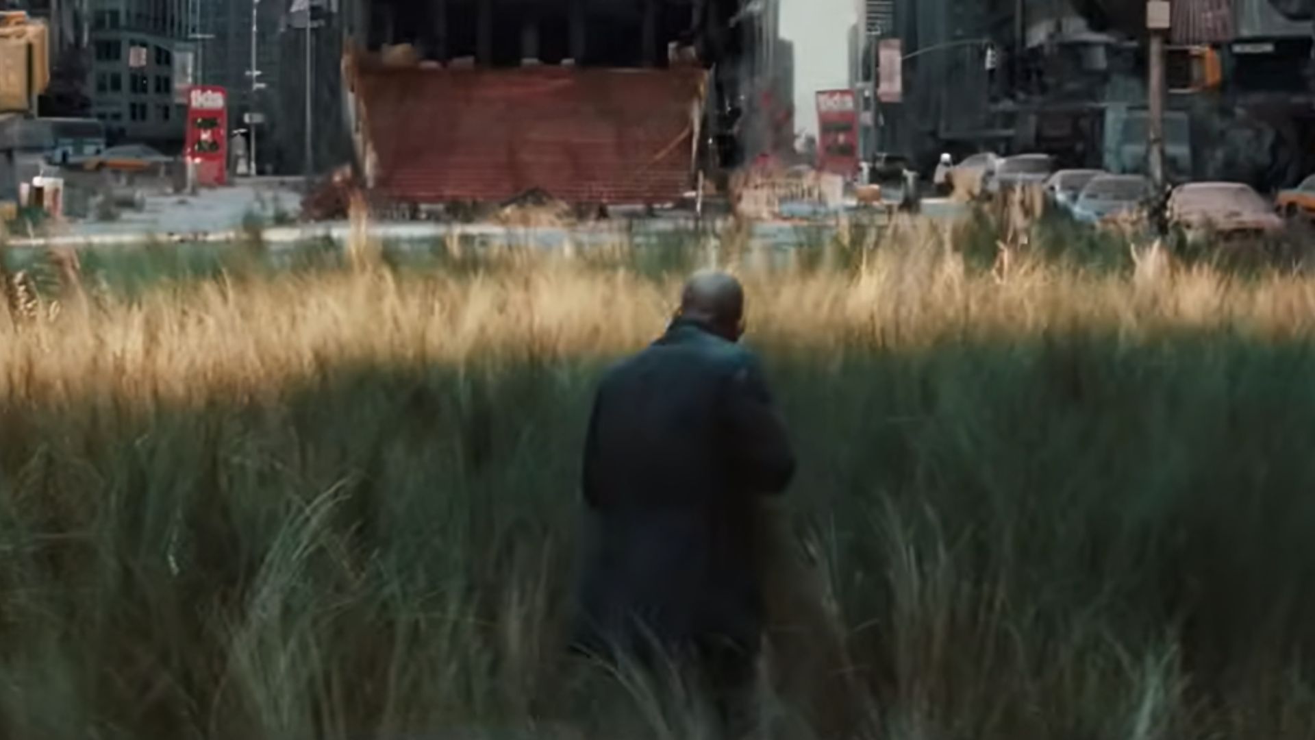A still from I Am Legend | Image via Warner Bros. Entertainment