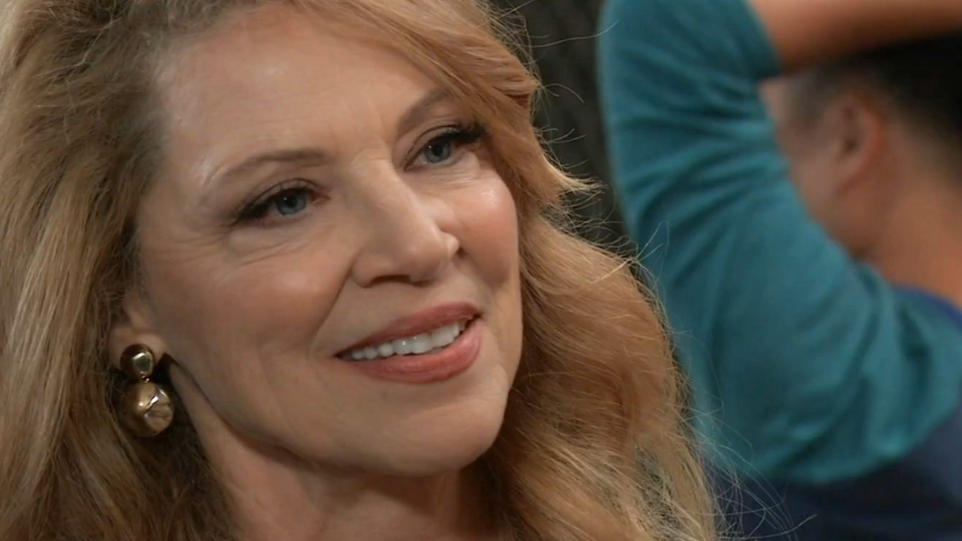 Liesl reunites with Elizabeth | Image: ABC