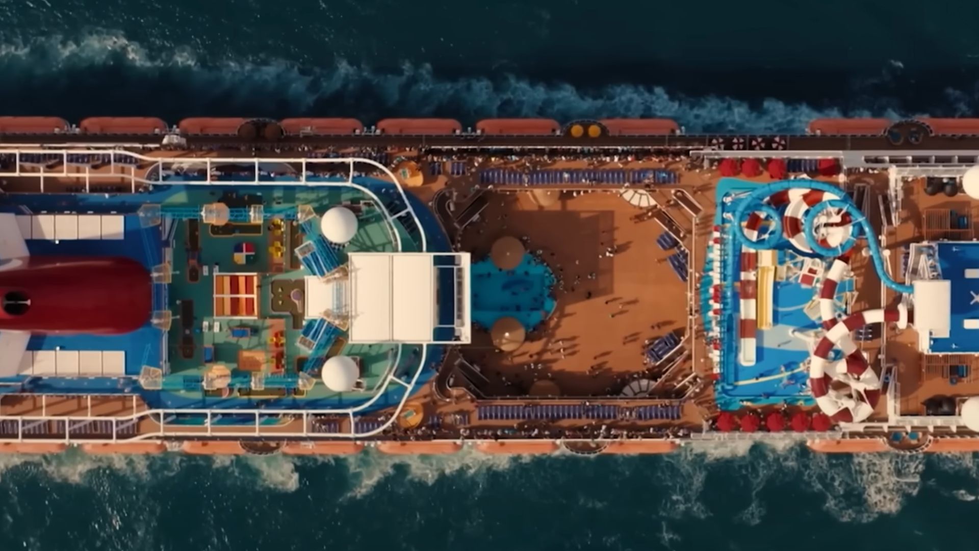 Still from Trainwreck: Poop Cruise (Image via Netflix)