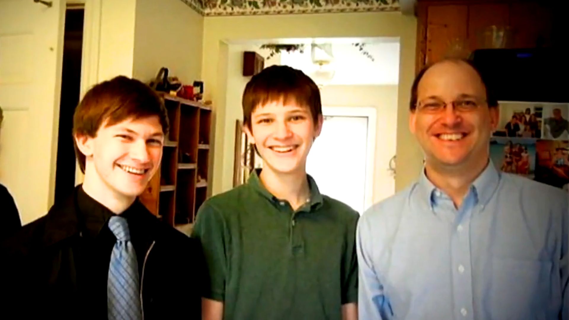 Craig Rideout with two of his sons | Image via Dateline NBC
