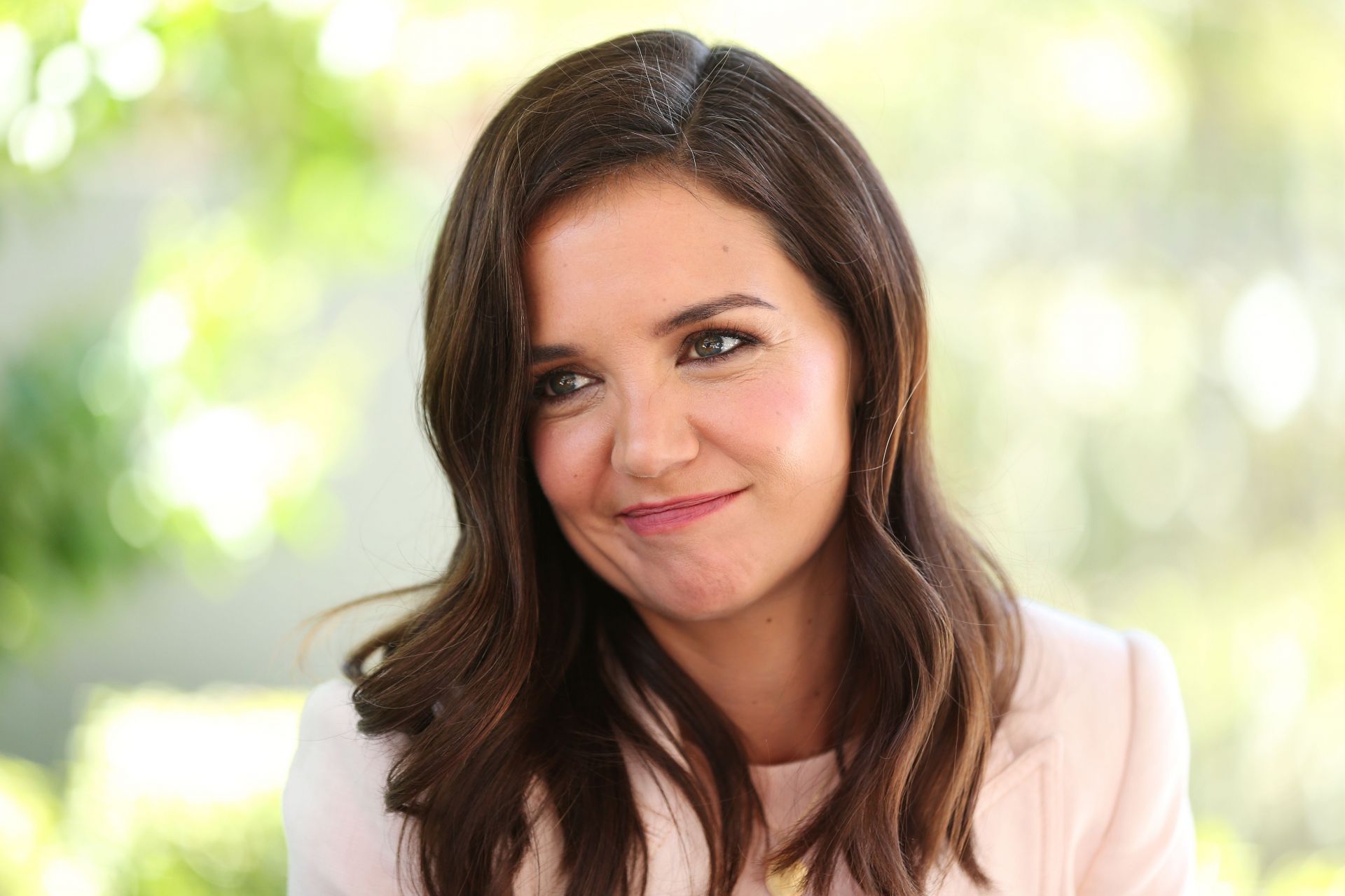 Katie Holmes Visits Ronald McDonald House Westmead - Source: Getty