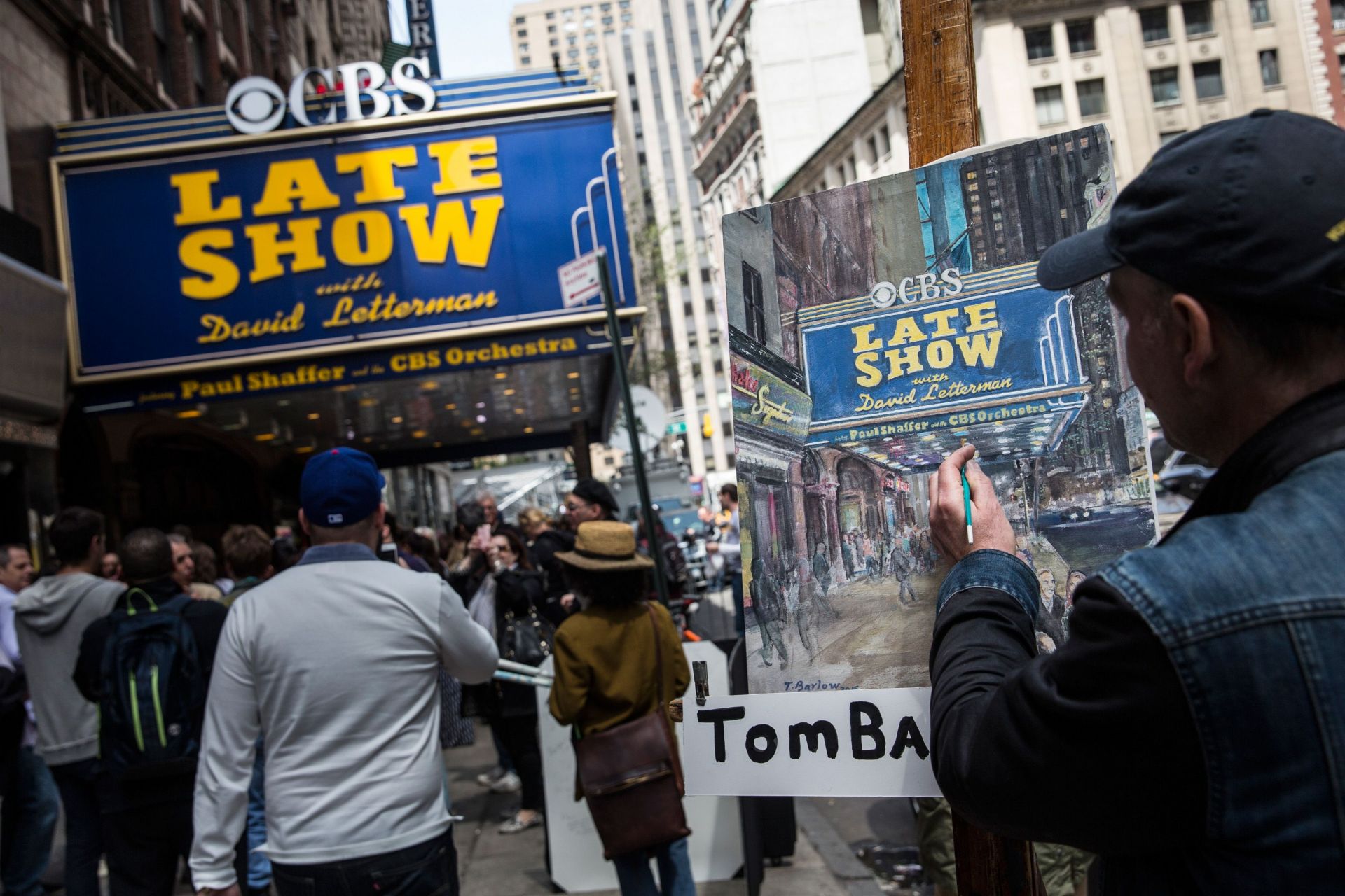 Fans Gather At Ed Sullivan Theatre Before David Letterman