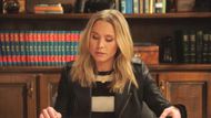 Kristen Bell in Veronica Mars | Image via YouTube/Hulu