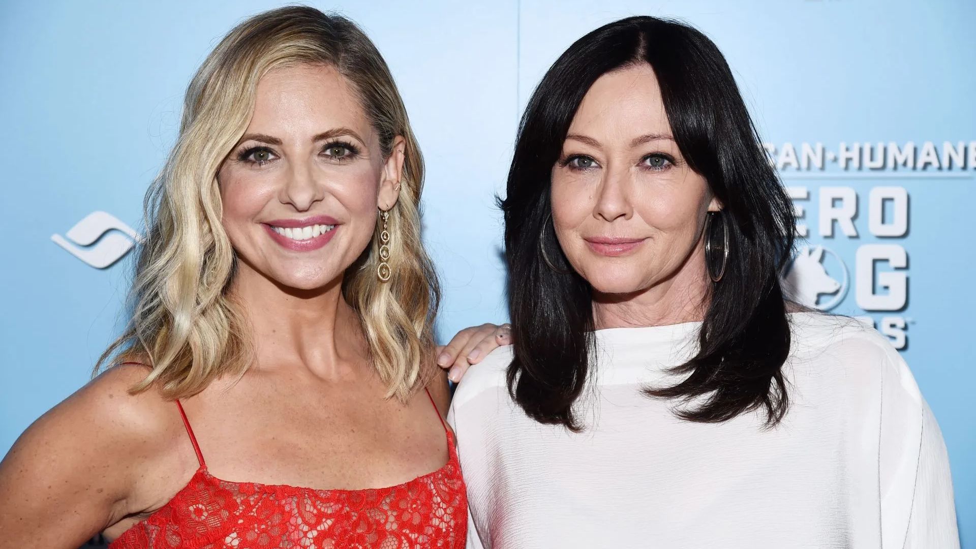 Sarah Michelle Gellar and Shannen Doherty (Getty via Soap Central CMS - Resized on Canva)
