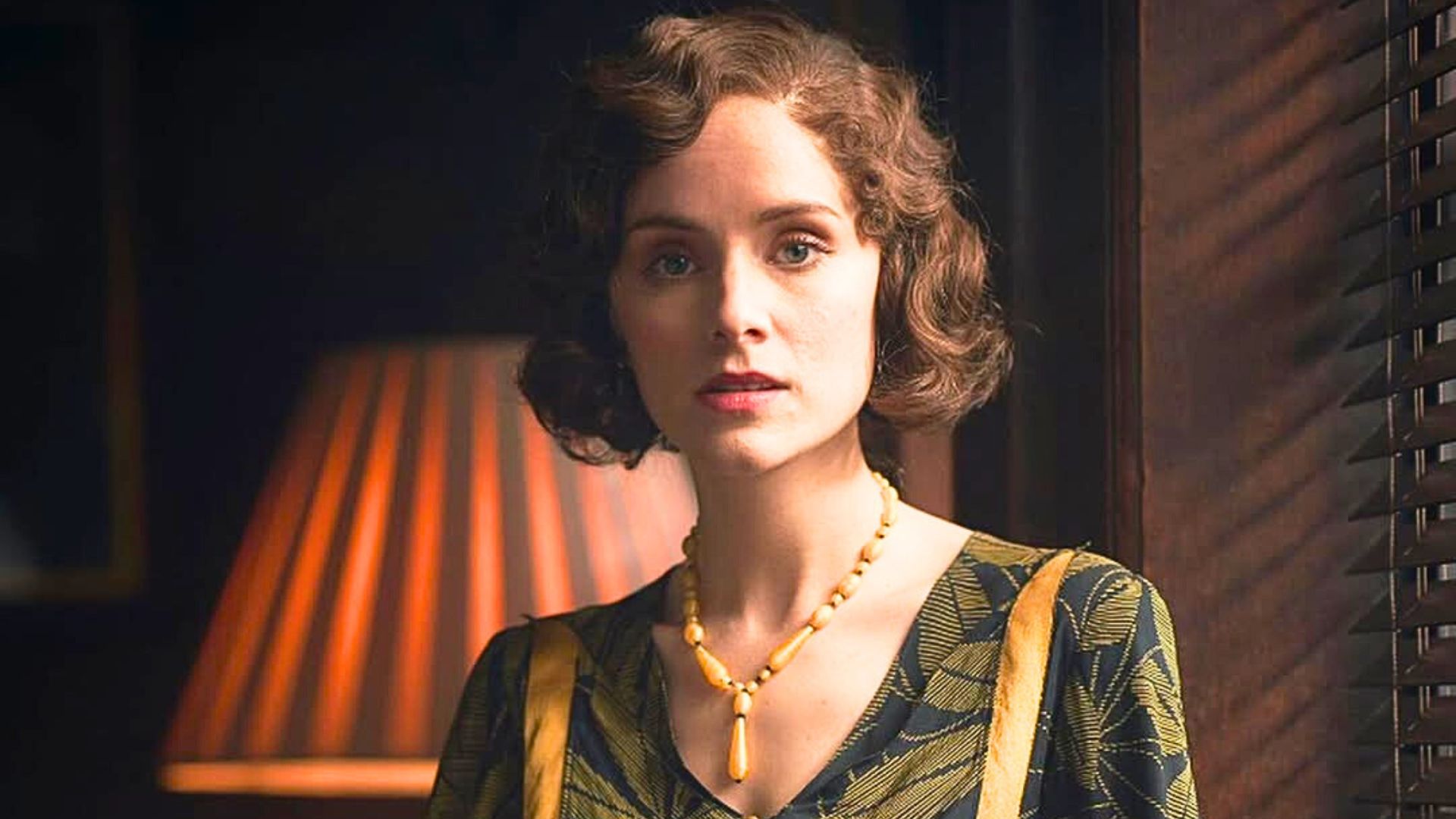 When Sophie Rundle talked about how her Peaky Blinders role 9Image via Instagram/@sophiesophierundle)