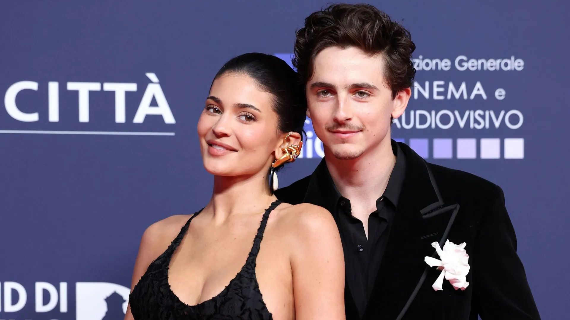 Kylie Jenner and Timoth&eacute;e Chalamet (Getty via Soap Central CMS - Resized on Canva)