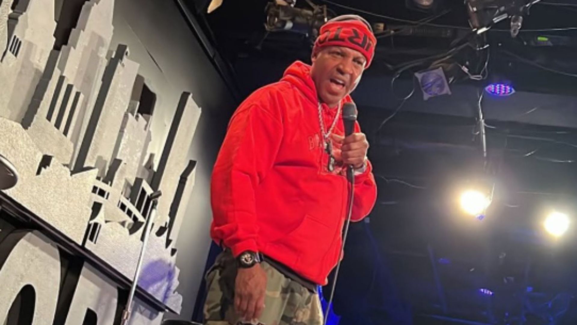 Comedian Reggie Carroll dies at 52 (Image via Instagram/@comedianreggiecarroll)