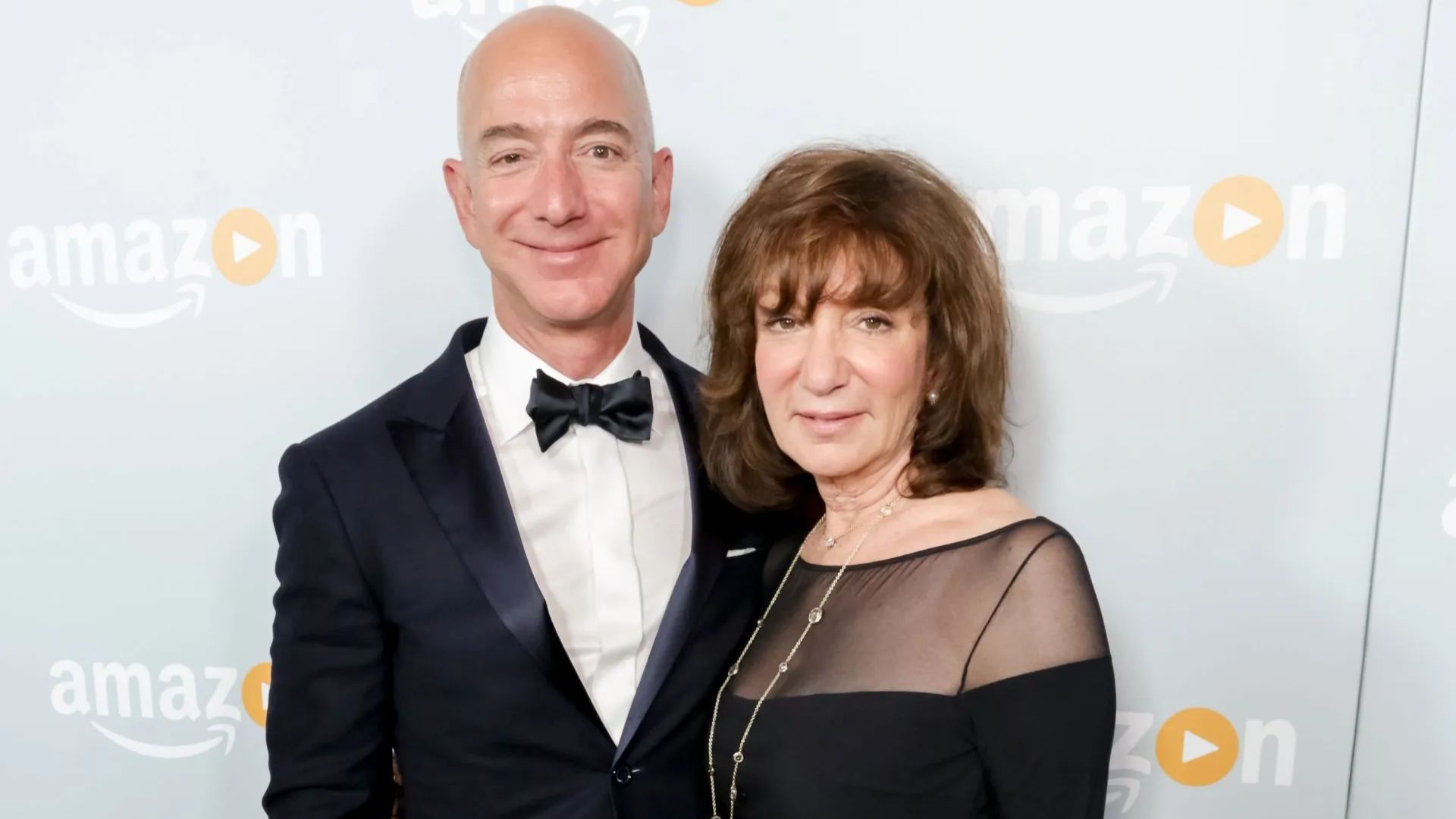 Jeff Bezos and his mother, Jacklyn Bezos (Getty via Soap Central CMS - Resized on Canva)