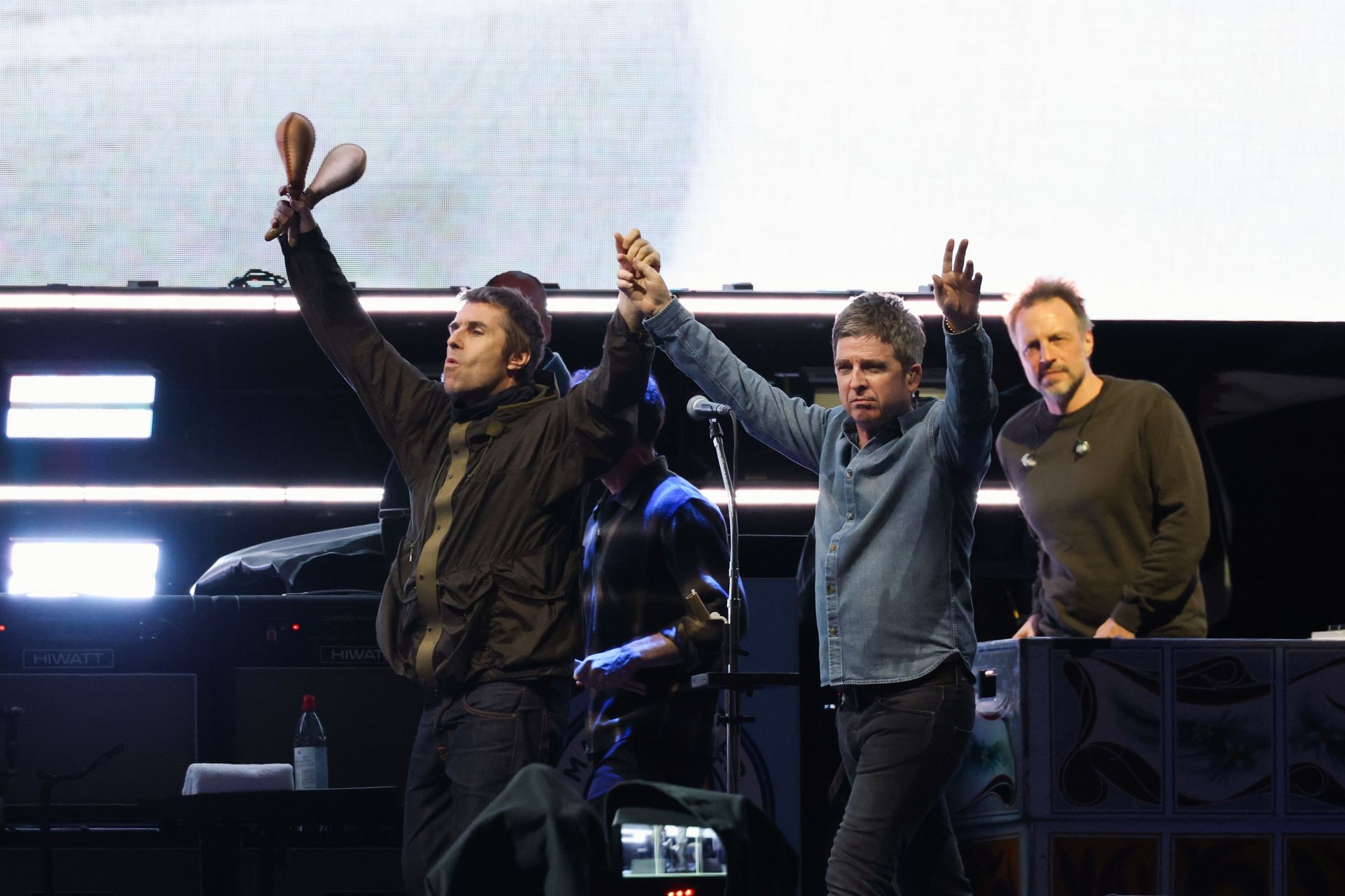Oasis Live 