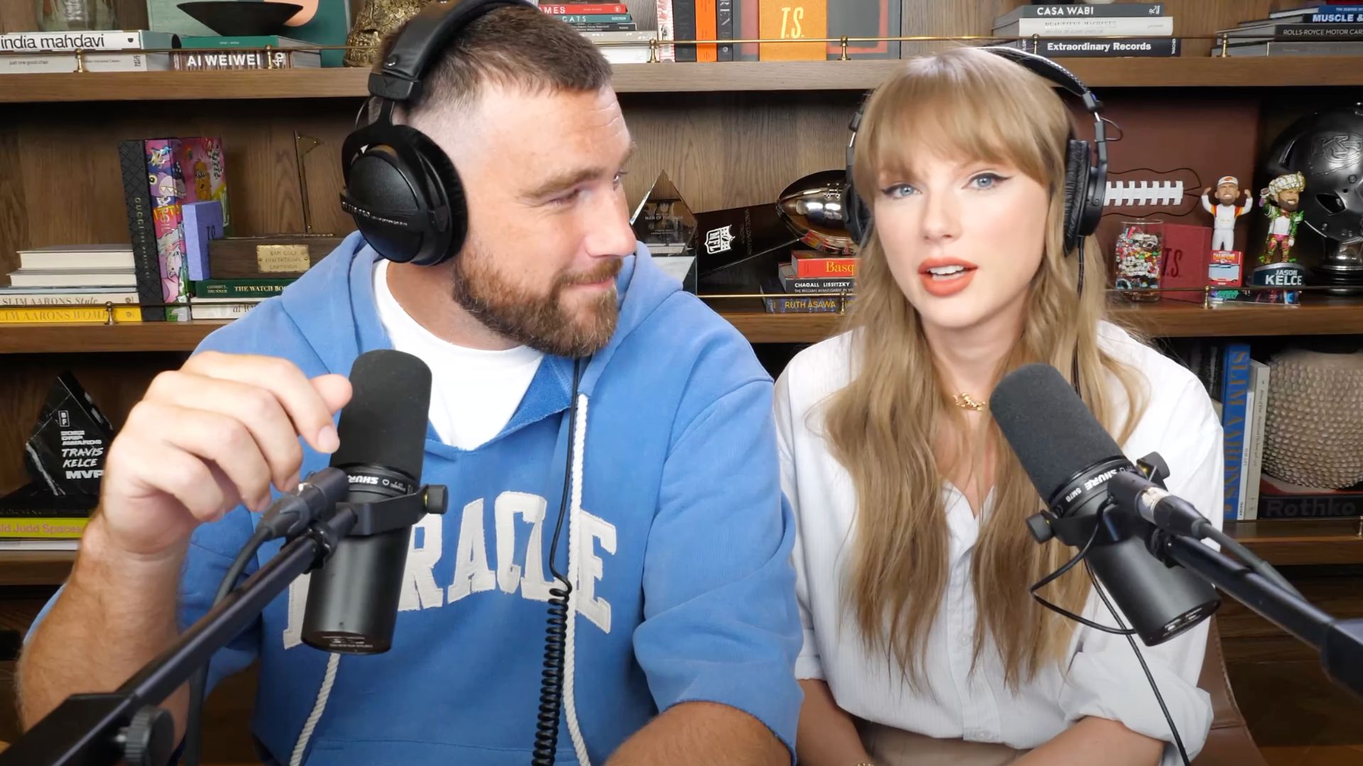 Taylor Swift and Travis Kelce on 
