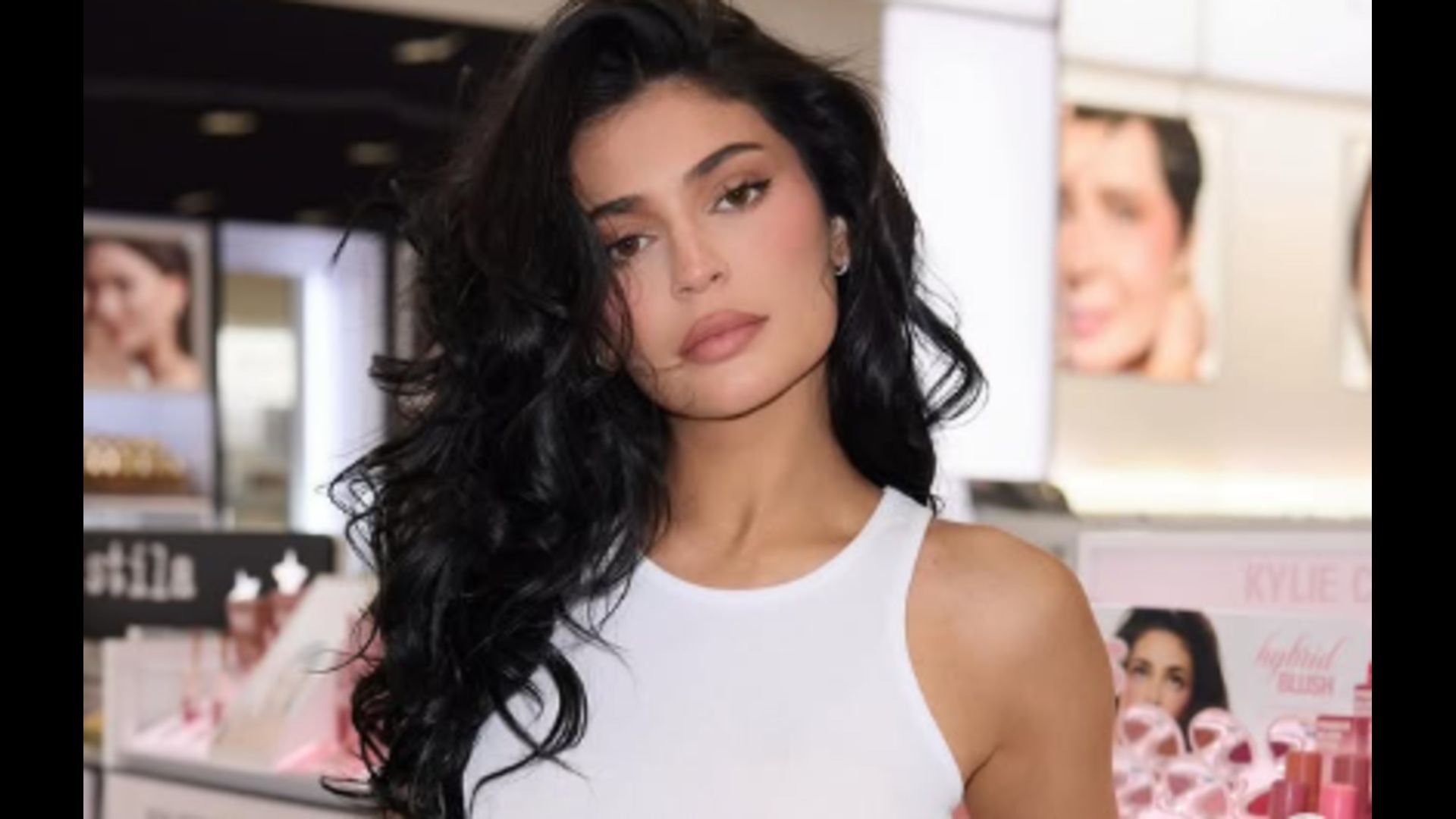 Kylie Jenner is the owner of Kylie Cosmetics (Image Via Instagram/@kyliejenner)