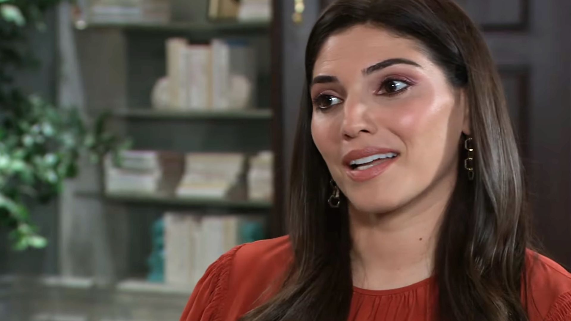 Brook Lynn has big news for Sonny | Image: ABC
