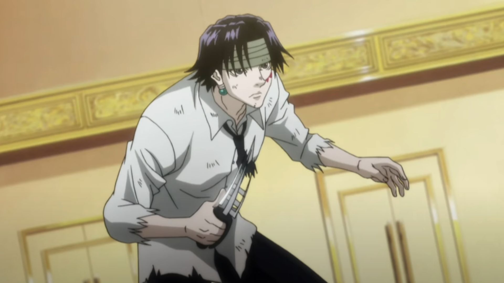 Chrollo, as seen in a fighting pose (Image Source: Studio Madhouse)