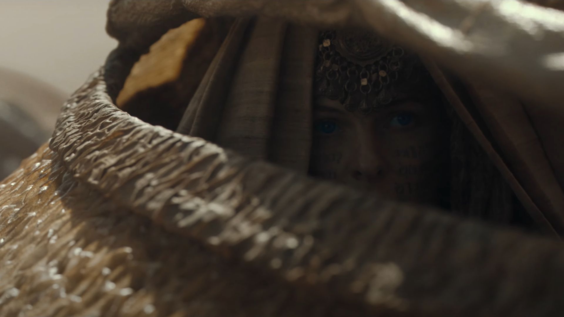 Rebecca Ferguson plays Lady Jessica in the Dune films. (Image via Legendary Pictures)
