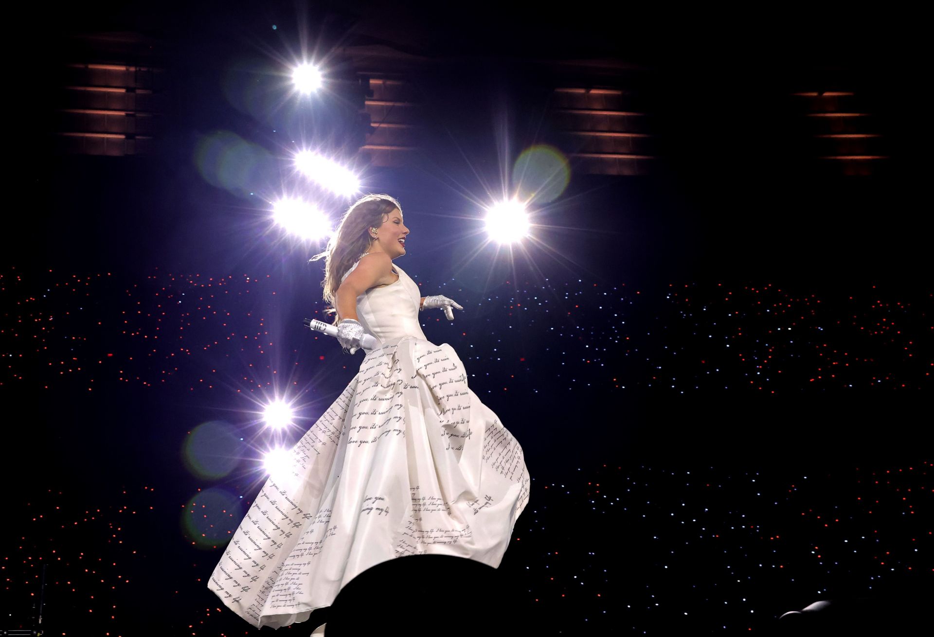Taylor Swift | The Eras Tour - Vancouver, BC - Source: Getty