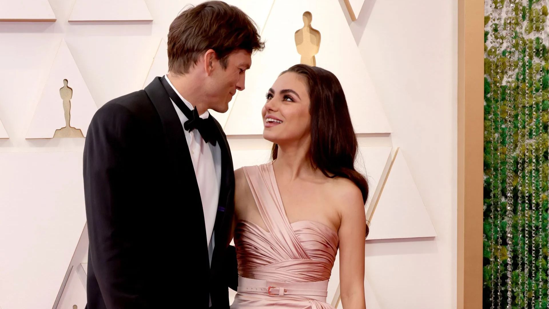 Mila Kunis and Ashton Kutcher (Getty via Soap Central CMS - Resized on Canva)