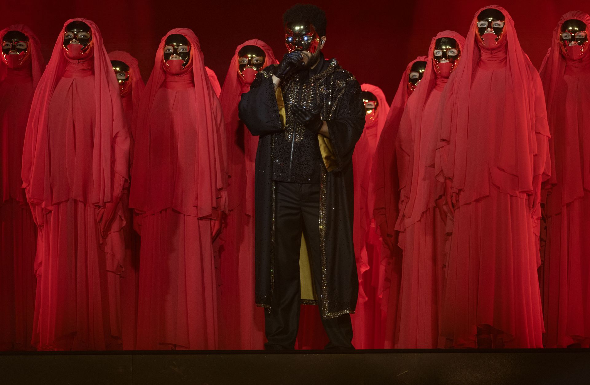 The Weeknd breaks Beyonc&eacute;&#039;s record (Image via Getty)