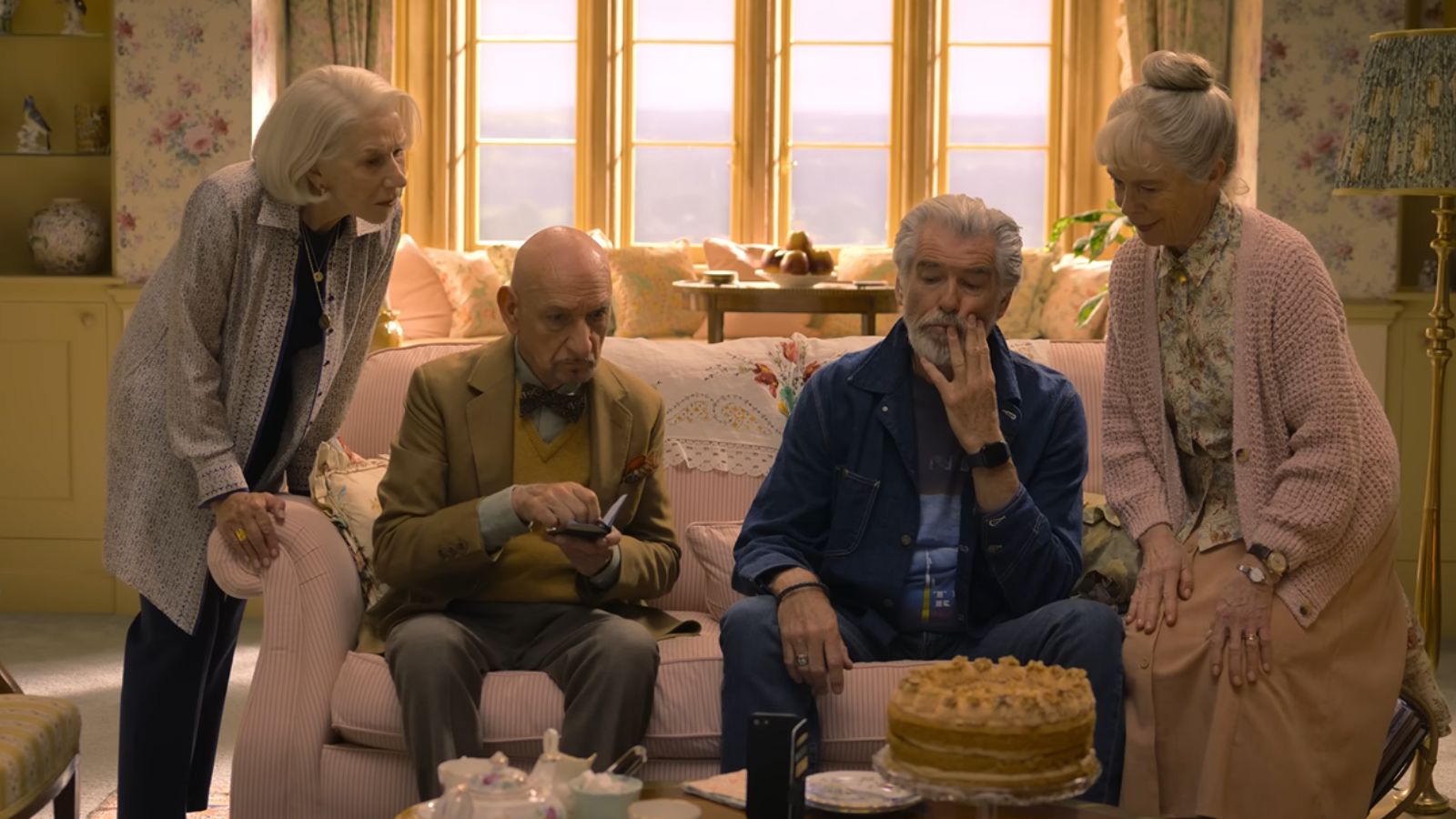 Still from The Thursday Murder Club (Image via Netflix)