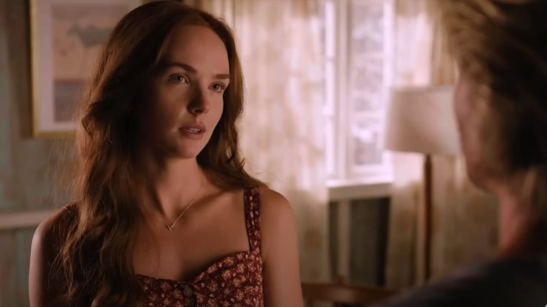 Still from the show (Image via The CW Network)